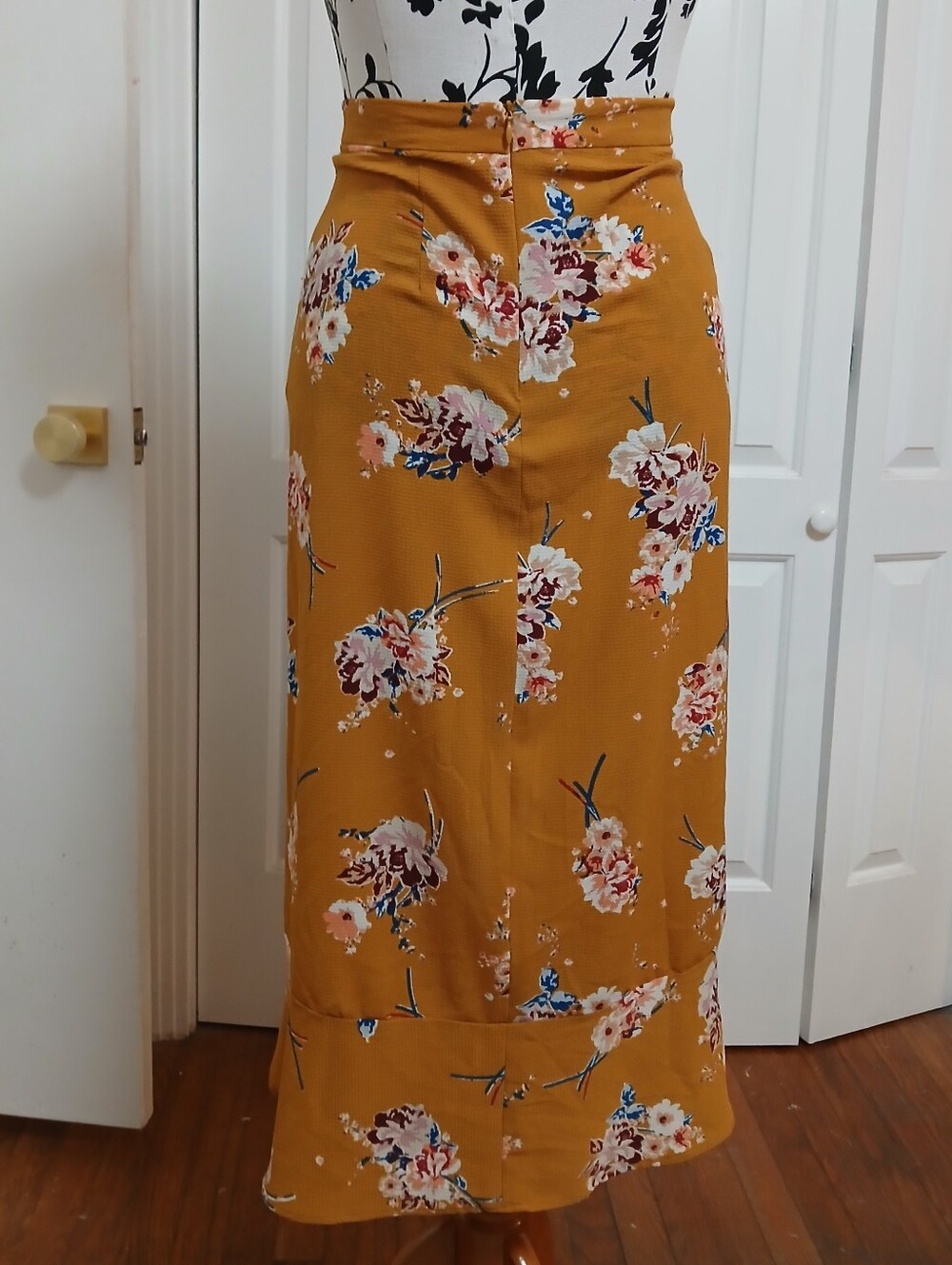 iris Mustard Floral Ruffle Midi Skirt - Picture 5 of 10